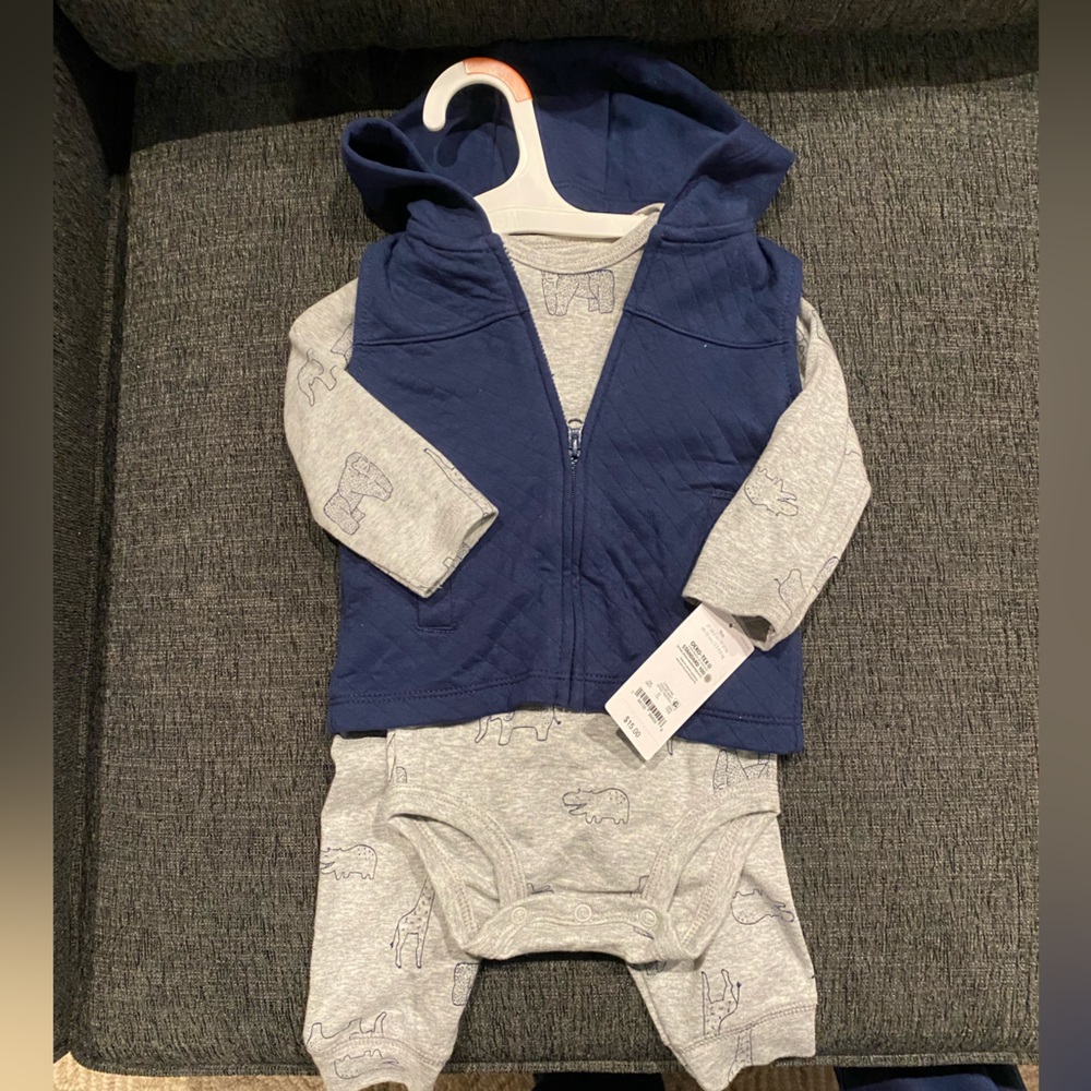 Carter’s - Picture 1 of 1